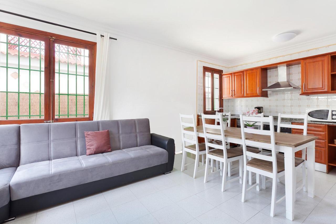 Villa Els Pins El Arenal  Eksteriør billede